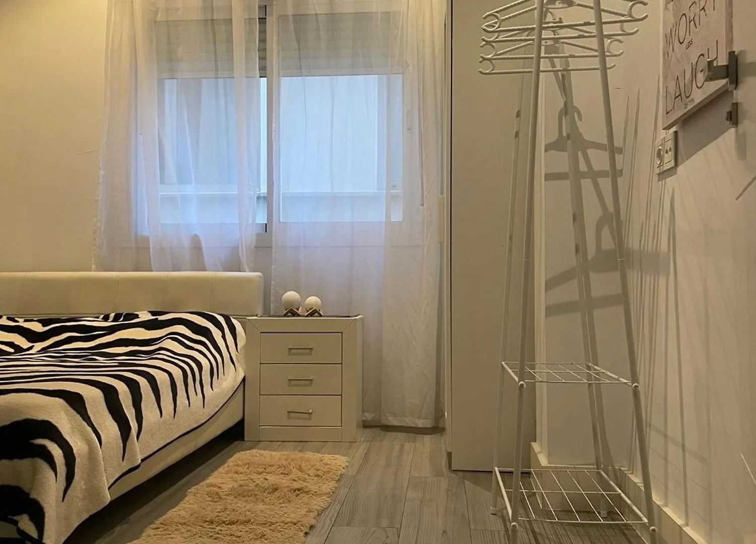 Habitación en casa particular Una Habitacion En Un Piso Muy Centrico Y Moderno En Malaga - Room In A Centric And Modern Apartment In The Heart Of Málaga España